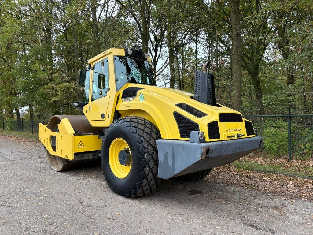 Bomag BW 213 D H-4 i EVIB/BVC / Airco / German machine - Компактор: снимка 3 Bomag BW 213 D H-4 i EVIB/BVC / Airco / German machine - Компактор: снимка 3