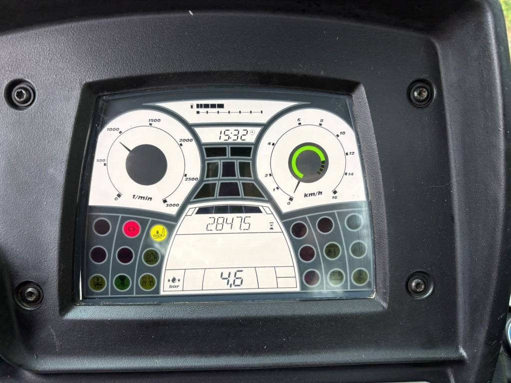 Лизинг на Bomag BW 213 D H-4 i EVIB/BVC / Airco / German machine  Bomag BW 213 D H-4 i EVIB/BVC / Airco / German machine: снимка 11 Лизинг на Bomag BW 213 D H-4 i EVIB/BVC / Airco / German machine  Bomag BW 213 D H-4 i EVIB/BVC / Airco / German machine: снимка 11