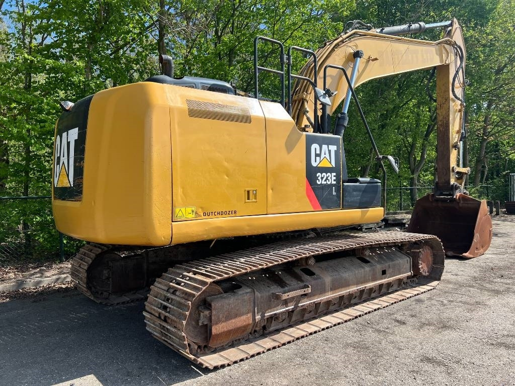 CAT 323 E - Верижен багер: снимка 4 CAT 323 E - Верижен багер: снимка 4