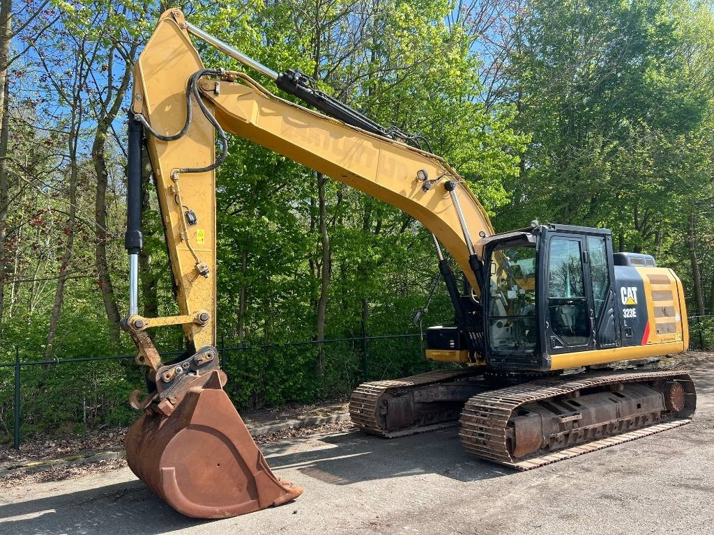 CAT 323 E - Верижен багер: снимка 1 CAT 323 E - Верижен багер: снимка 1