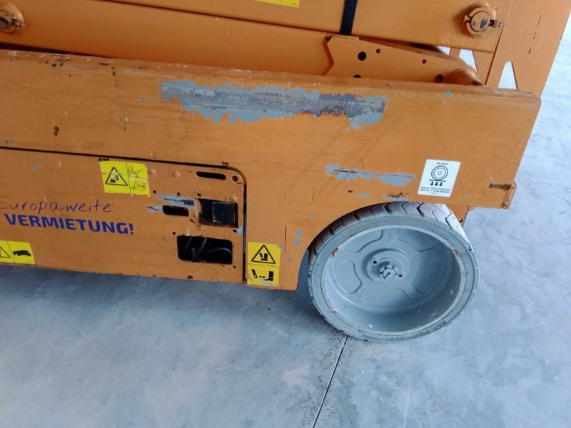 Genie GS 2646 - Ножична работна платформа: снимка 4 Genie GS 2646 - Ножична работна платформа: снимка 4