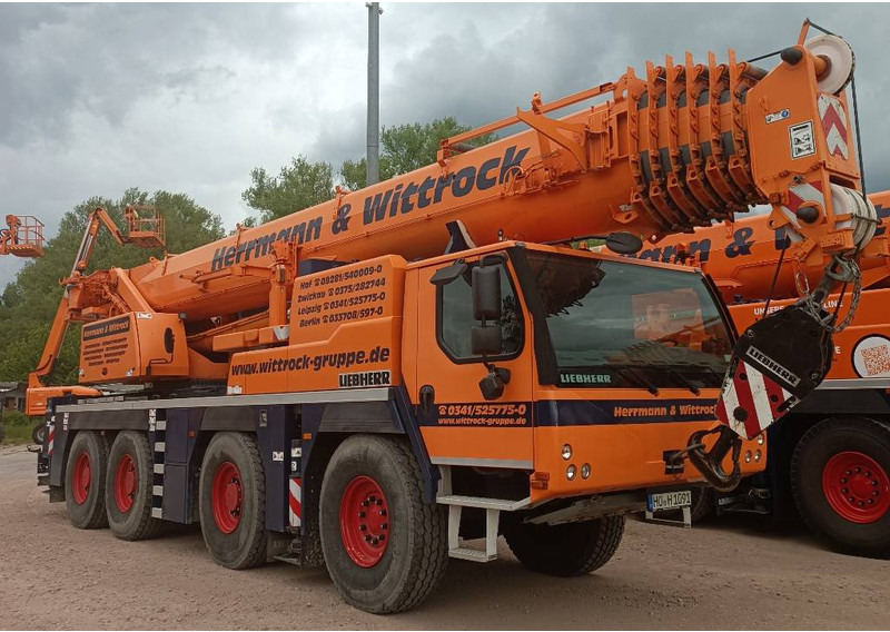 Liebherr LTM 1090-4.2 - Кран за всякакви терени: снимка 1 Liebherr LTM 1090-4.2 - Кран за всякакви терени: снимка 1