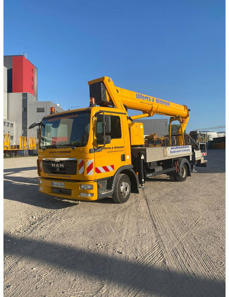 Ruthmann T 330 - Автовишка: снимка 1 Ruthmann T 330 - Автовишка: снимка 1