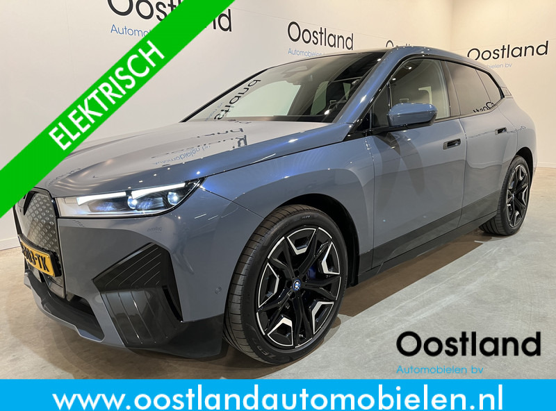 BMW iX xDrive40 High Executive 77 kWh / Luchtvering / Pano / Harman Kardon / Trekhaak / Sportpakket / 27.750 KM !! - Джип: снимка 1 BMW iX xDrive40 High Executive 77 kWh / Luchtvering / Pano / Harman Kardon / Trekhaak / Sportpakket / 27.750 KM !! - Джип: снимка 1