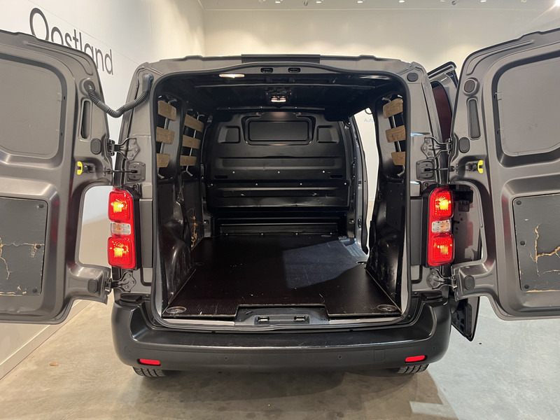 Малък ван Citroën Jumpy 2.0 BlueHDI L2 120 PK / Euro 6 / Airco / Cruise Control / CarPlay / PDC / Navigatie / 3-Zits: снимка 18