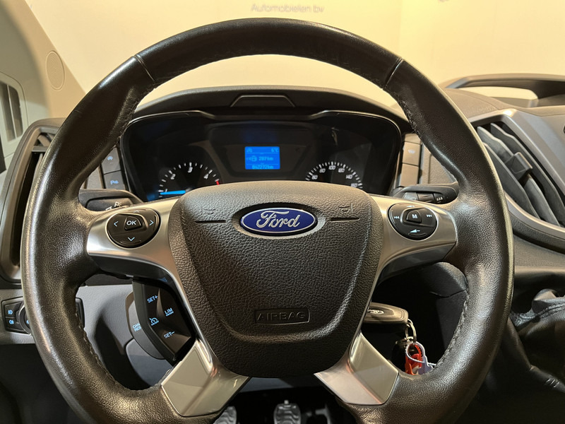 Товарен бус Ford Transit 2.0 TDCI L2H2 130 PK Trend / Euro 6 / Airco / Cruise Control / Trekhaak / PDC / 3-Zits / 42.300 KM !!  BPM VRIJ !!: снимка 9
