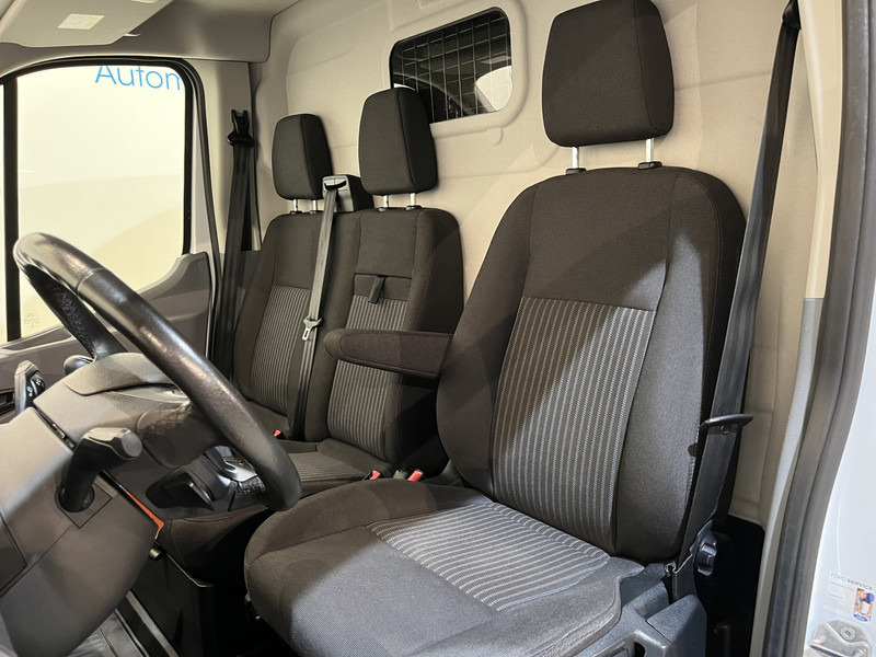 Товарен бус Ford Transit 2.0 TDCI L2H2 130 PK Trend / Euro 6 / Airco / Cruise Control / Trekhaak / PDC / 3-Zits / 42.300 KM !!  BPM VRIJ !!: снимка 7