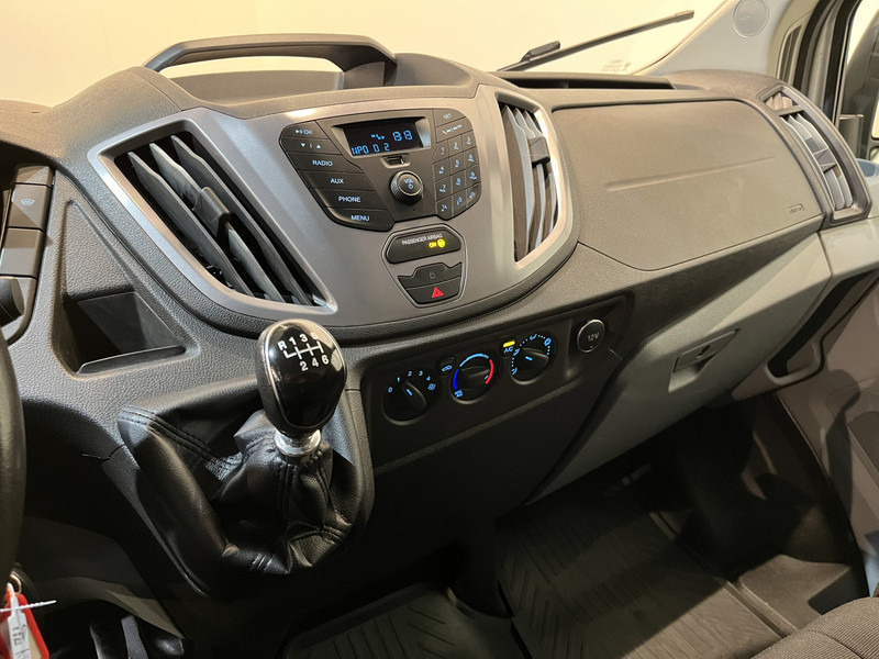 Товарен бус Ford Transit 2.0 TDCI L2H2 130 PK Trend / Euro 6 / Airco / Cruise Control / Trekhaak / PDC / 3-Zits / 42.300 KM !!  BPM VRIJ !!: снимка 6