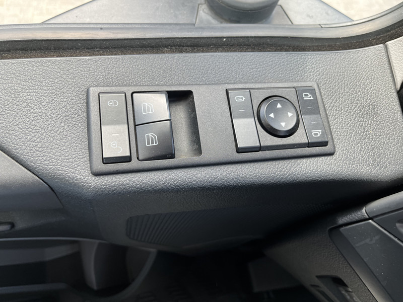 Лизинг на Mercedes-Benz ANTOS 2546 6X2 Bouwstoffenauto / Open laadbak vv KRAAN MKG HLK 221-3 met Palletklem Mercedes-Benz ANTOS 2546 6X2 Bouwstoffenauto / Open laadbak vv KRAAN MKG HLK 221-3 met Palletklem: снимка 17