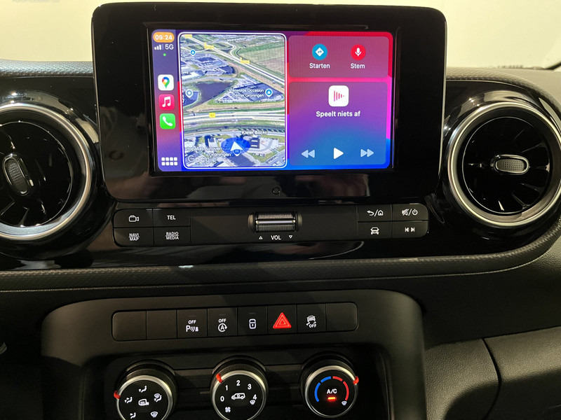 Малък ван Mercedes-Benz Citan 110 CDI L2 Pro Automaat / Euro 6 / Airco / Camera / MBUX / Cruise Control / Trekhaak / CarPlay / Navigatie / 14.500 KM !!: снимка 9