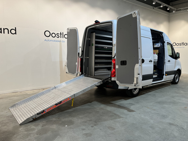 Mercedes-Benz Sprinter 311 CDI L2H2 RWD / Euro 6 / Servicebus / Bott inrichting / 220V / Airco / Oprijplaat / Compressor / CarPlay / Camera - Товарен бус: снимка 2 Mercedes-Benz Sprinter 311 CDI L2H2 RWD / Euro 6 / Servicebus / Bott inrichting / 220V / Airco / Oprijplaat / Compressor / CarPlay / Camera - Товарен бус: снимка 2