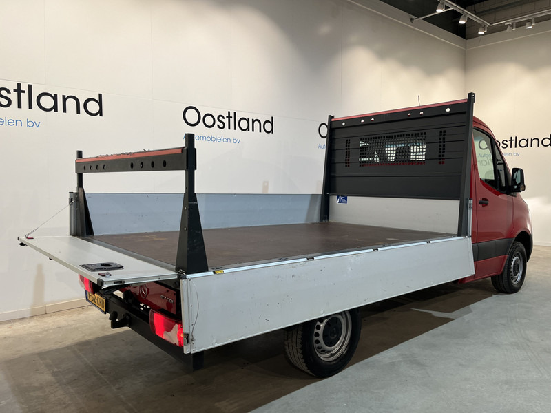 Mercedes-Benz Sprinter 317 CDI L2 RWD Automaat Open Laadbak / Euro 6 / Trekhaak 3500 KG / Airco / Cruise Control / CarPlay / Navigatie / 64.150 KM !! / BPM VRIJ !! - Бордови бус: снимка 2 Mercedes-Benz Sprinter 317 CDI L2 RWD Automaat Open Laadbak / Euro 6 / Trekhaak 3500 KG / Airco / Cruise Control / CarPlay / Navigatie / 64.150 KM !! / BPM VRIJ !! - Бордови бус: снимка 2
