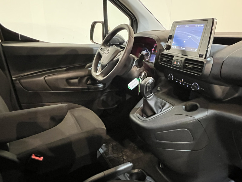 Opel Combo 1.5D L1H1 Edition Servicebus / Inrichting / Euro 6 / Airco / Cruise Control / Trekhaak / Navigatie / CarPlay / PDC / 55.000 KM !! - Малък ван: снимка 3 Opel Combo 1.5D L1H1 Edition Servicebus / Inrichting / Euro 6 / Airco / Cruise Control / Trekhaak / Navigatie / CarPlay / PDC / 55.000 KM !! - Малък ван: снимка 3