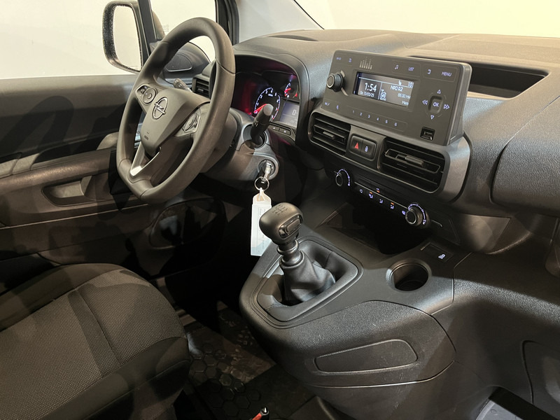 Opel Combo 1.5D L1H1 / Euro 6 / Airco / Cruise Control / PDC / 79.000 KM !! - Малък ван: снимка 3 Opel Combo 1.5D L1H1 / Euro 6 / Airco / Cruise Control / PDC / 79.000 KM !! - Малък ван: снимка 3