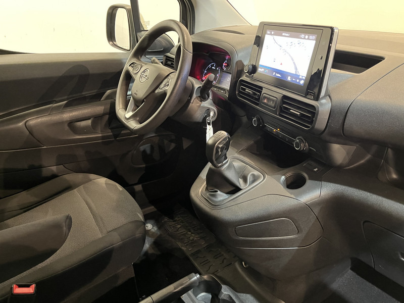 Opel Combo 1.6D L2H1 / Servicebus / Bott Inrichting / Euro 6 / Airco / CarPlay / Cruise Control / Trekhaak / PDC / Navigatie - Малък ван: снимка 3 Opel Combo 1.6D L2H1 / Servicebus / Bott Inrichting / Euro 6 / Airco / CarPlay / Cruise Control / Trekhaak / PDC / Navigatie - Малък ван: снимка 3