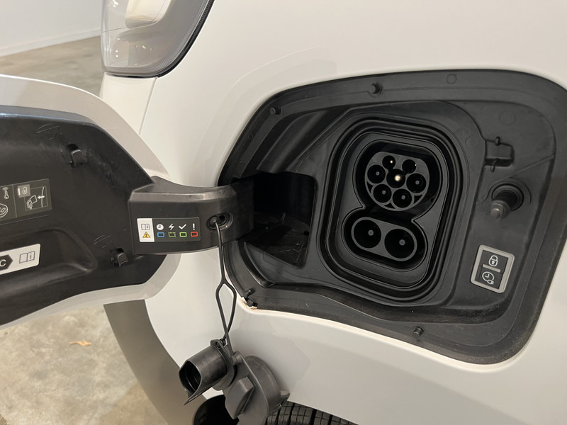 Малък ван, Електрически бус Opel Vivaro-e L2 75 kWh Servicebus / Sortimo Inrichting / 100% elektrisch !! / Airco / Cruise Control / CarPlay / Camera / Navigatie / 3-Zits / 3.800 KM !!: снимка 20