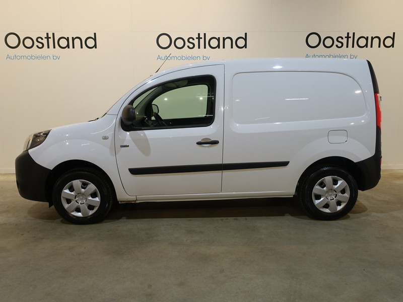 Renault Kangoo Z.E. 33 KwH (ex. accu) / Airco / Schuifdeur / PDC / 11.700 KM !! / BPM VRIJ !! - Малък ван, Електрически бус: снимка 2 Renault Kangoo Z.E. 33 KwH (ex. accu) / Airco / Schuifdeur / PDC / 11.700 KM !! / BPM VRIJ !! - Малък ван, Електрически бус: снимка 2