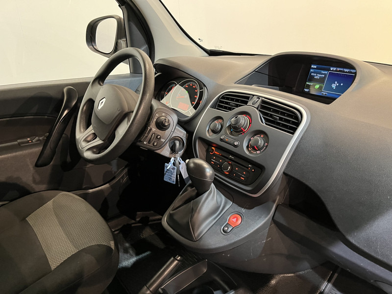 Renault Kangoo Z.E. Maxi Incl. Accu 33 KWH Automaat / 100% Elektrisch / Airco / PDC / 32.900 KM !! / BPM VRIJ !! - Малък ван, Електрически бус: снимка 3 Renault Kangoo Z.E. Maxi Incl. Accu 33 KWH Automaat / 100% Elektrisch / Airco / PDC / 32.900 KM !! / BPM VRIJ !! - Малък ван, Електрически бус: снимка 3