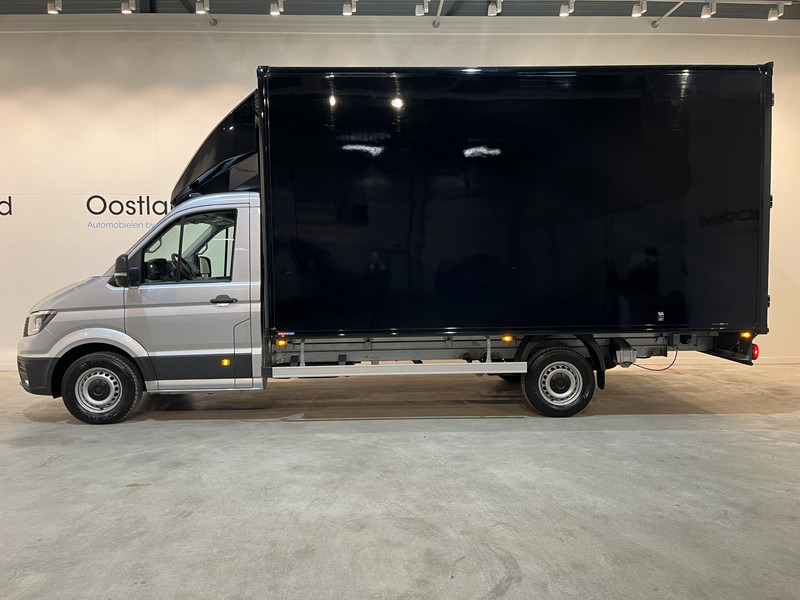 Volkswagen Crafter 35 2.0 TDI 140 pk Bakwagen 2.41 Mtr. H / Meubelbak / Euro 6 / Airco / Cruise Control / CarPlay / 23.400 KM !! - Лекотоварен автомобил фургон: снимка 2 Volkswagen Crafter 35 2.0 TDI 140 pk Bakwagen 2.41 Mtr. H / Meubelbak / Euro 6 / Airco / Cruise Control / CarPlay / 23.400 KM !! - Лекотоварен автомобил фургон: снимка 2