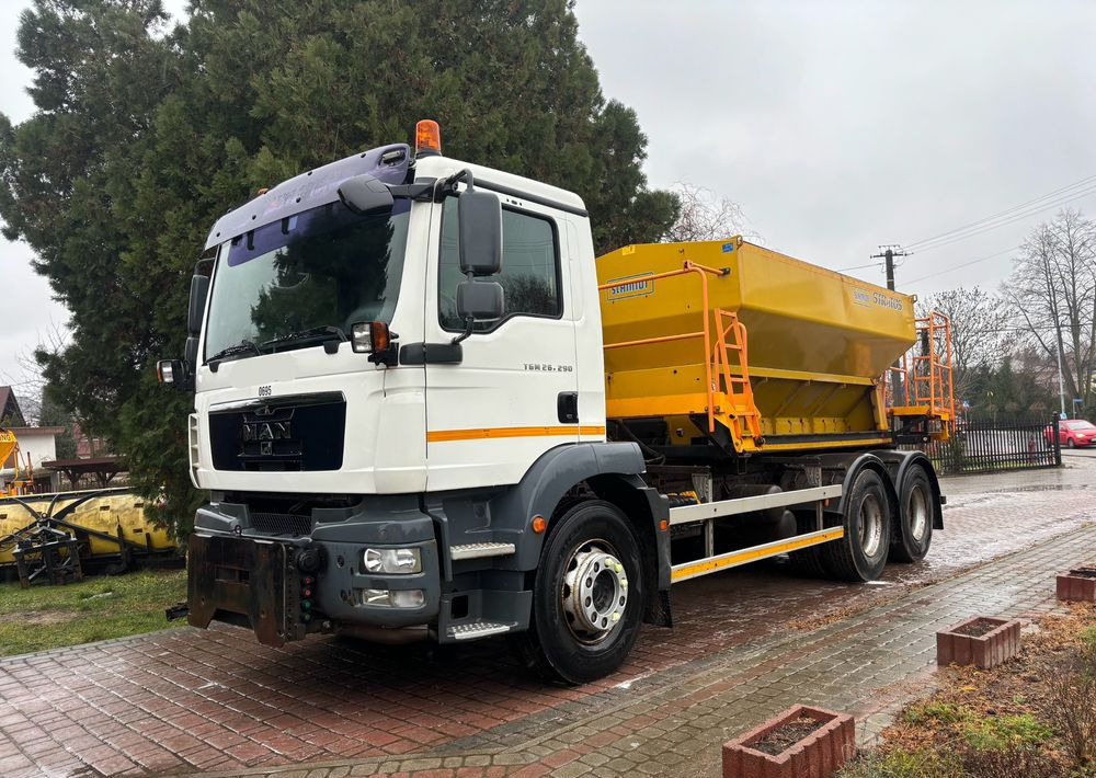 MAN TGM 26.290 6X4 SCHMIDT STARTOS II PIASKARKA PŁUG - Комунална/ Специална техника, Камион: снимка 1 MAN TGM 26.290 6X4 SCHMIDT STARTOS II PIASKARKA PŁUG - Комунална/ Специална техника, Камион: снимка 1