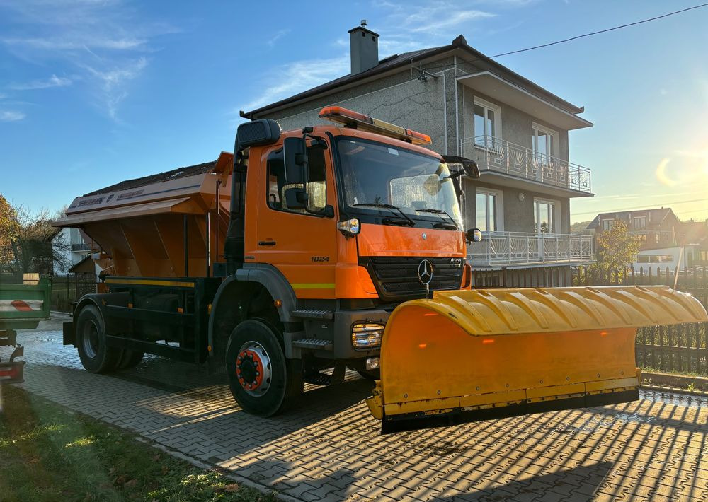 Mercedes-Benz Axor 1824 4x4 piaskarka solarka econ pług 2011 e5 - Снегорин: снимка 1 Mercedes-Benz Axor 1824 4x4 piaskarka solarka econ pług 2011 e5 - Снегорин: снимка 1