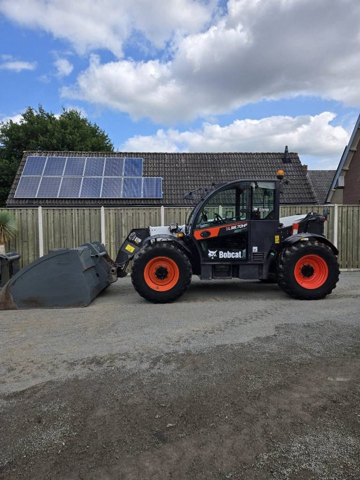 Bobcat TL 38.70 HF AGRI - Телескопичен товарач: снимка 1 Bobcat TL 38.70 HF AGRI - Телескопичен товарач: снимка 1