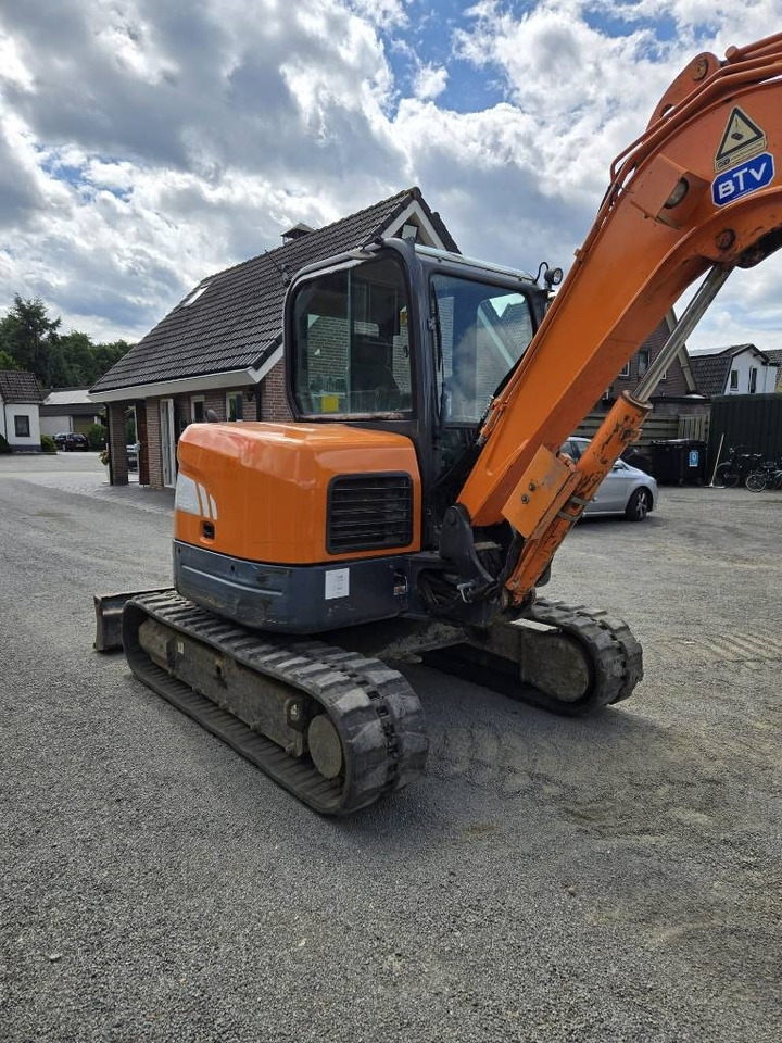 Doosan DX 62 R - Мини багер: снимка 5 Doosan DX 62 R - Мини багер: снимка 5
