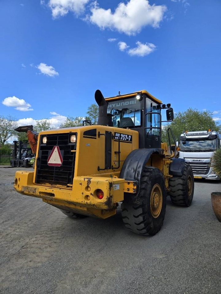 Hyundai HL 757-7 - Колесен товарач: снимка 4 Hyundai HL 757-7 - Колесен товарач: снимка 4