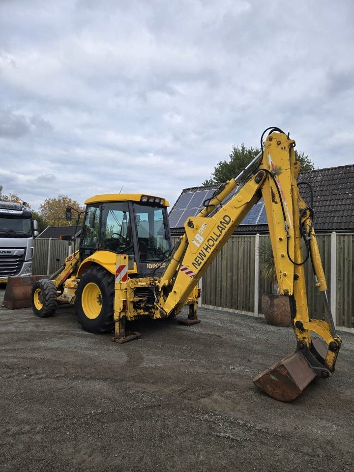 New Holland LB 95 B-4 PT - Багер-товарач: снимка 3 New Holland LB 95 B-4 PT - Багер-товарач: снимка 3