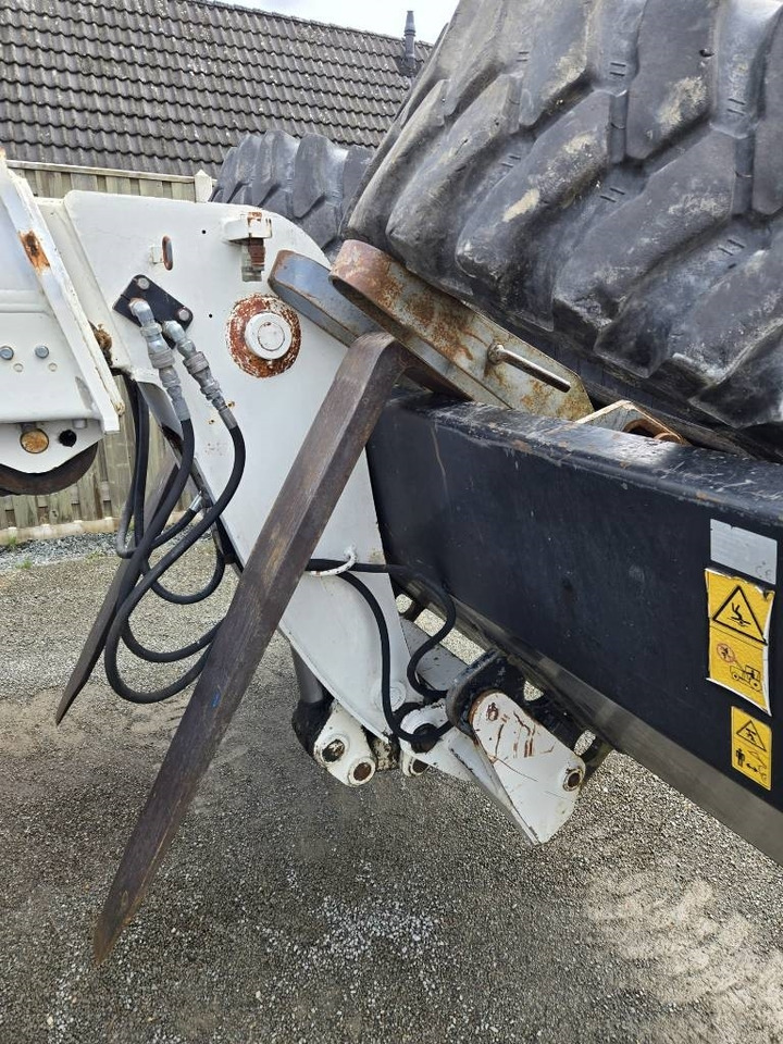 Terex Telelift 4017 - Телескопичен товарач: снимка 3 Terex Telelift 4017 - Телескопичен товарач: снимка 3