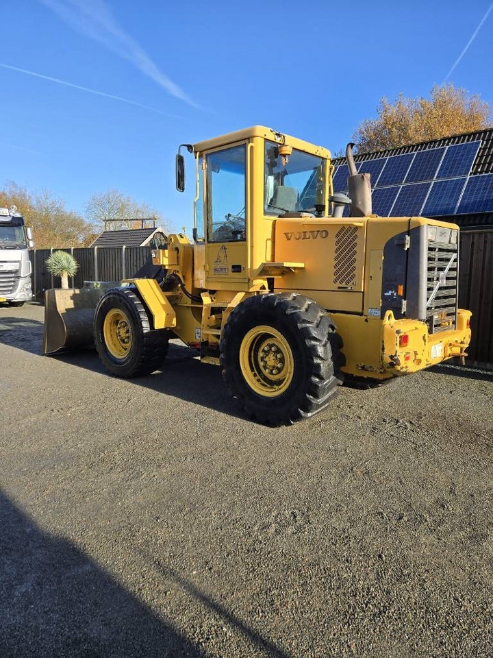 Volvo L 50 E - Колесен товарач: снимка 2 Volvo L 50 E - Колесен товарач: снимка 2