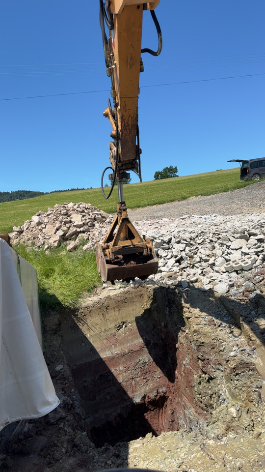 Колесен багер Case WX145: снимка 15