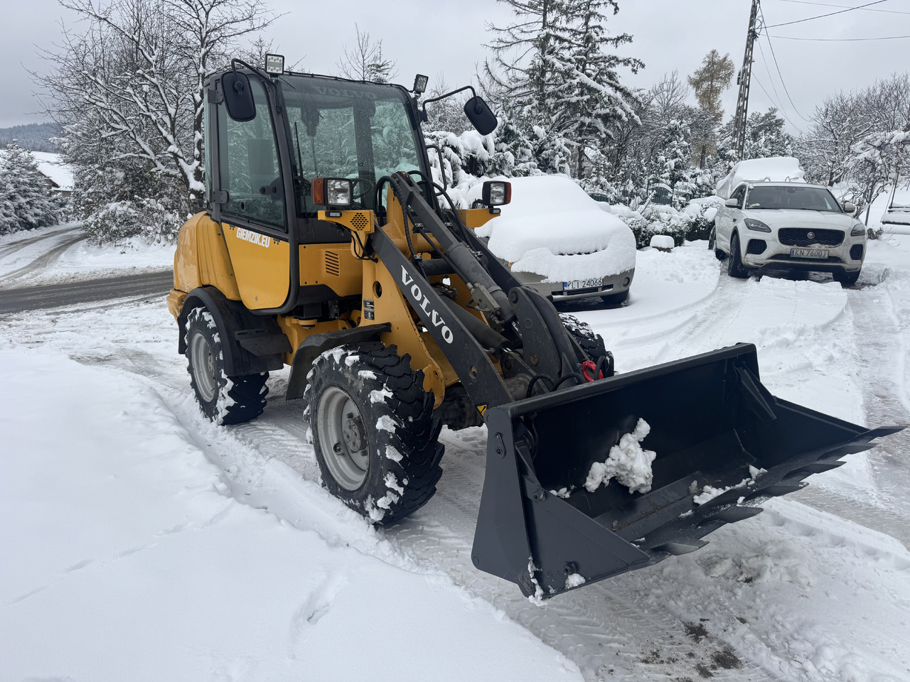 Volvo L20B L20 5t low mth - Колесен товарач: снимка 4 Volvo L20B L20 5t low mth - Колесен товарач: снимка 4