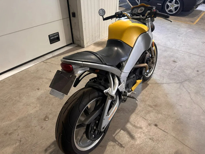 Buell XB9S Lightning - Мотоциклет: снимка 3 Buell XB9S Lightning - Мотоциклет: снимка 3
