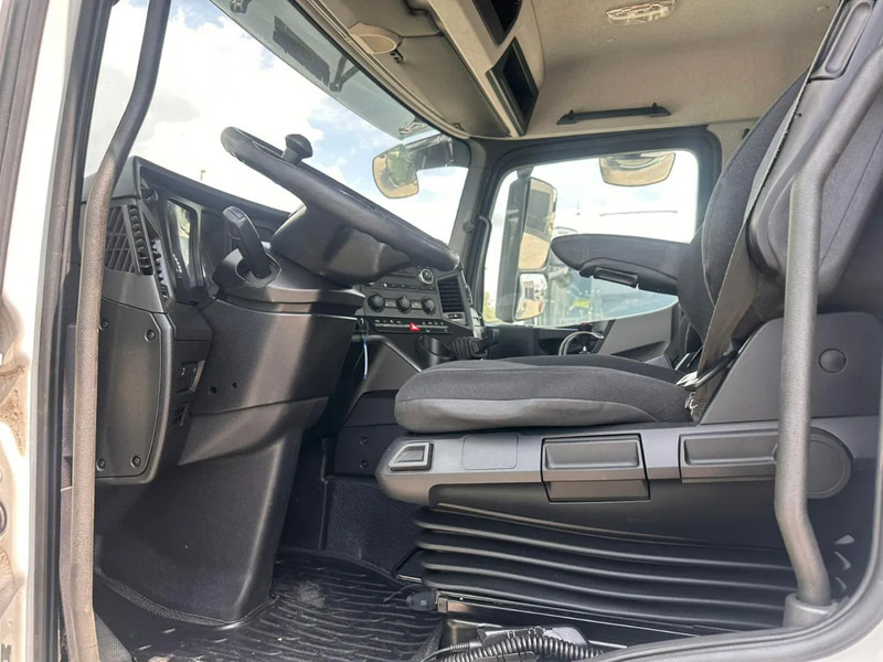 Лизинг на Mercedes-Benz Antos 2543 Hyva Mercedes-Benz Antos 2543 Hyva: снимка 7