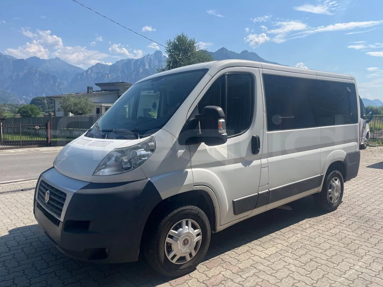 Fiat Ducato - Микробус, Пътнически бус: снимка 4 Fiat Ducato - Микробус, Пътнически бус: снимка 4