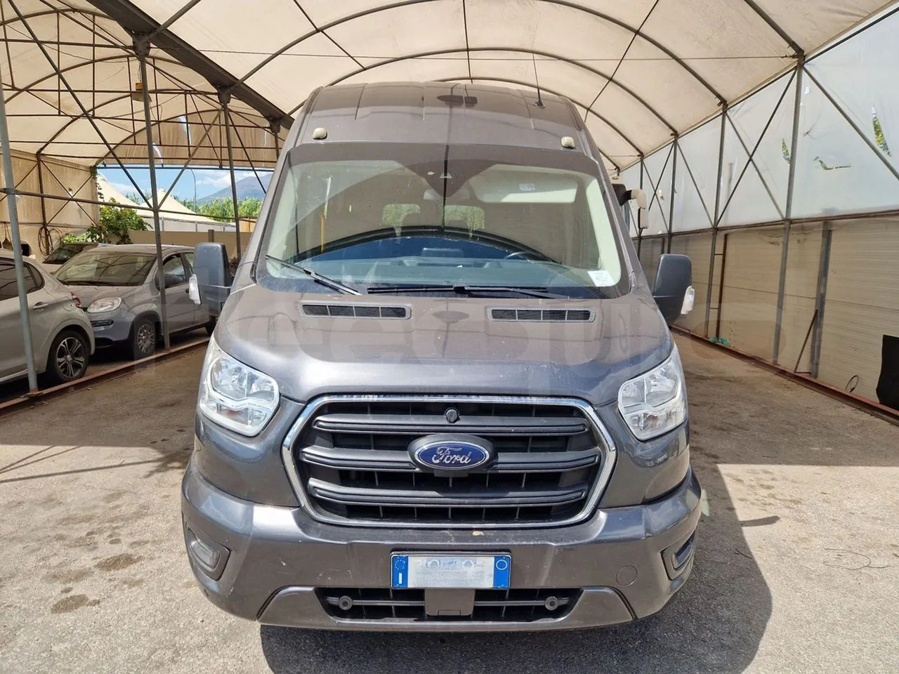 Ford Transit - Междуградски автобус: снимка 2 Ford Transit - Междуградски автобус: снимка 2