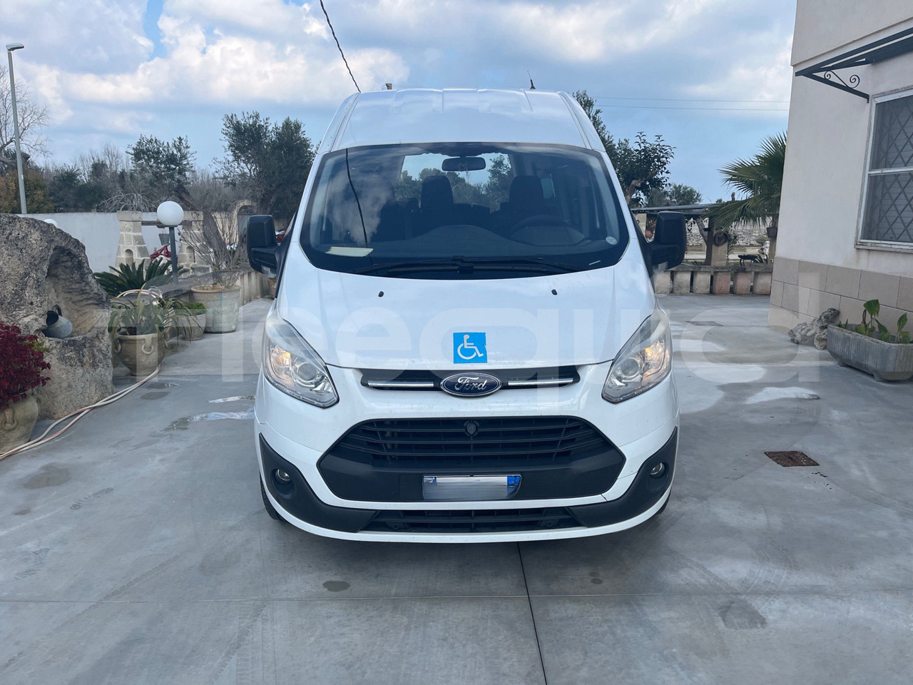 Ford Transit - Туристически автобус: снимка 2 Ford Transit - Туристически автобус: снимка 2