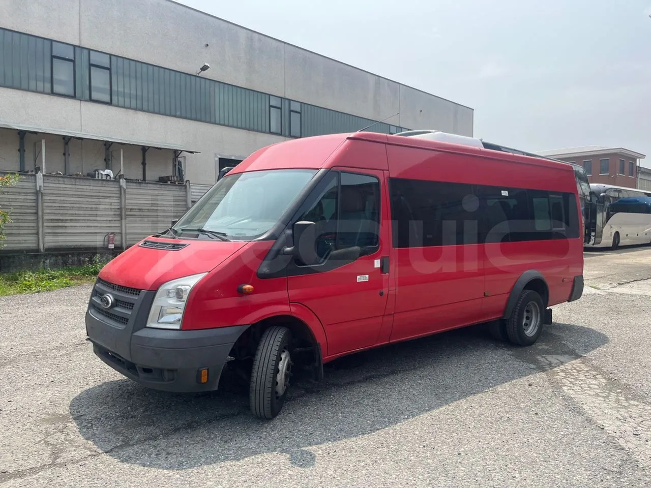 Ford Transit Tourneo - Микробус, Пътнически бус: снимка 3 Ford Transit Tourneo - Микробус, Пътнически бус: снимка 3
