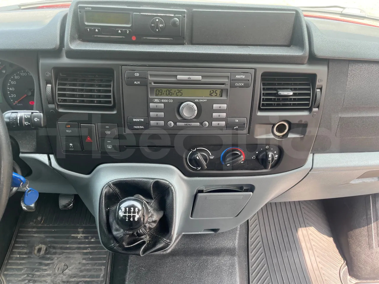 Ford Transit Tourneo - Микробус, Пътнически бус: снимка 2 Ford Transit Tourneo - Микробус, Пътнически бус: снимка 2