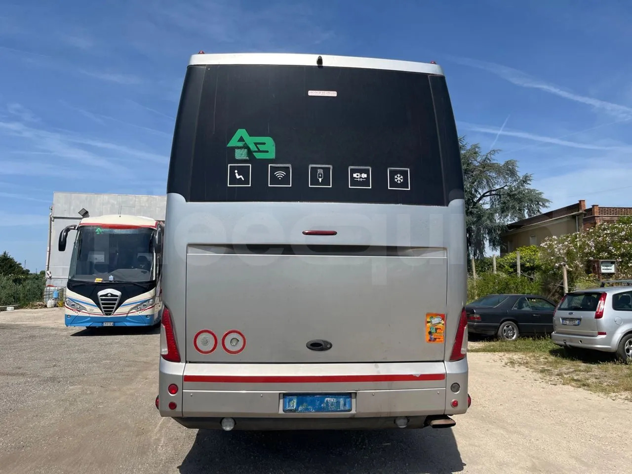 Irisbus 397 - Туристически автобус: снимка 5 Irisbus 397 - Туристически автобус: снимка 5