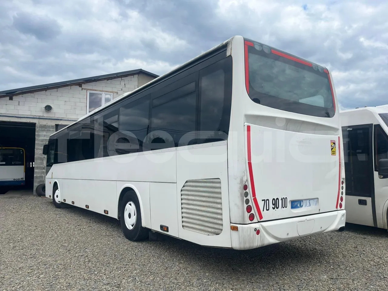 Irisbus Arway - Туристически автобус: снимка 5 Irisbus Arway - Туристически автобус: снимка 5