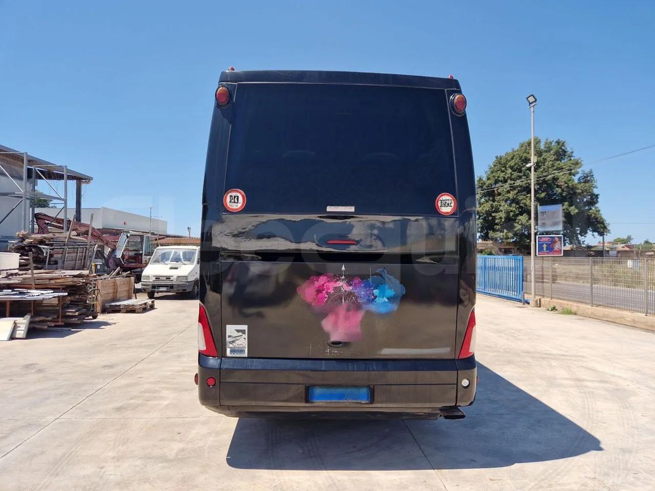 Irisbus Domino - Туристически автобус: снимка 5 Irisbus Domino - Туристически автобус: снимка 5