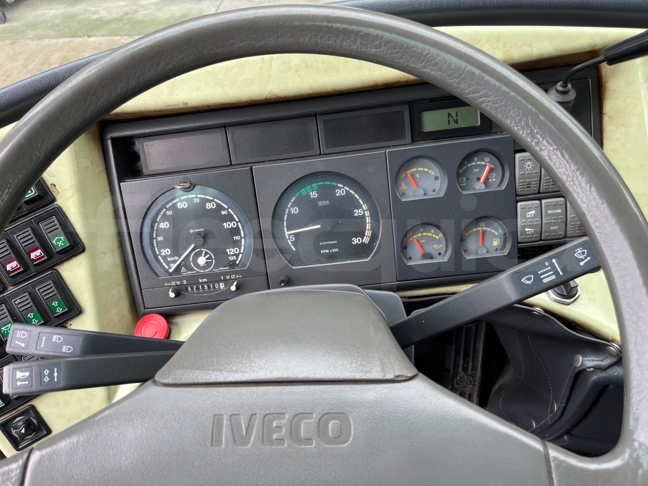 Irisbus Domino Orlandi 2001 - Туристически автобус: снимка 3 Irisbus Domino Orlandi 2001 - Туристически автобус: снимка 3
