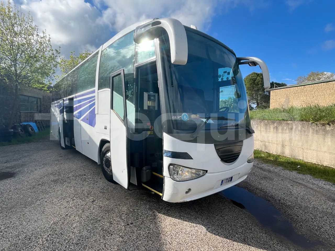 Irizar Scania Century - Туристически автобус: снимка 1 Irizar Scania Century - Туристически автобус: снимка 1