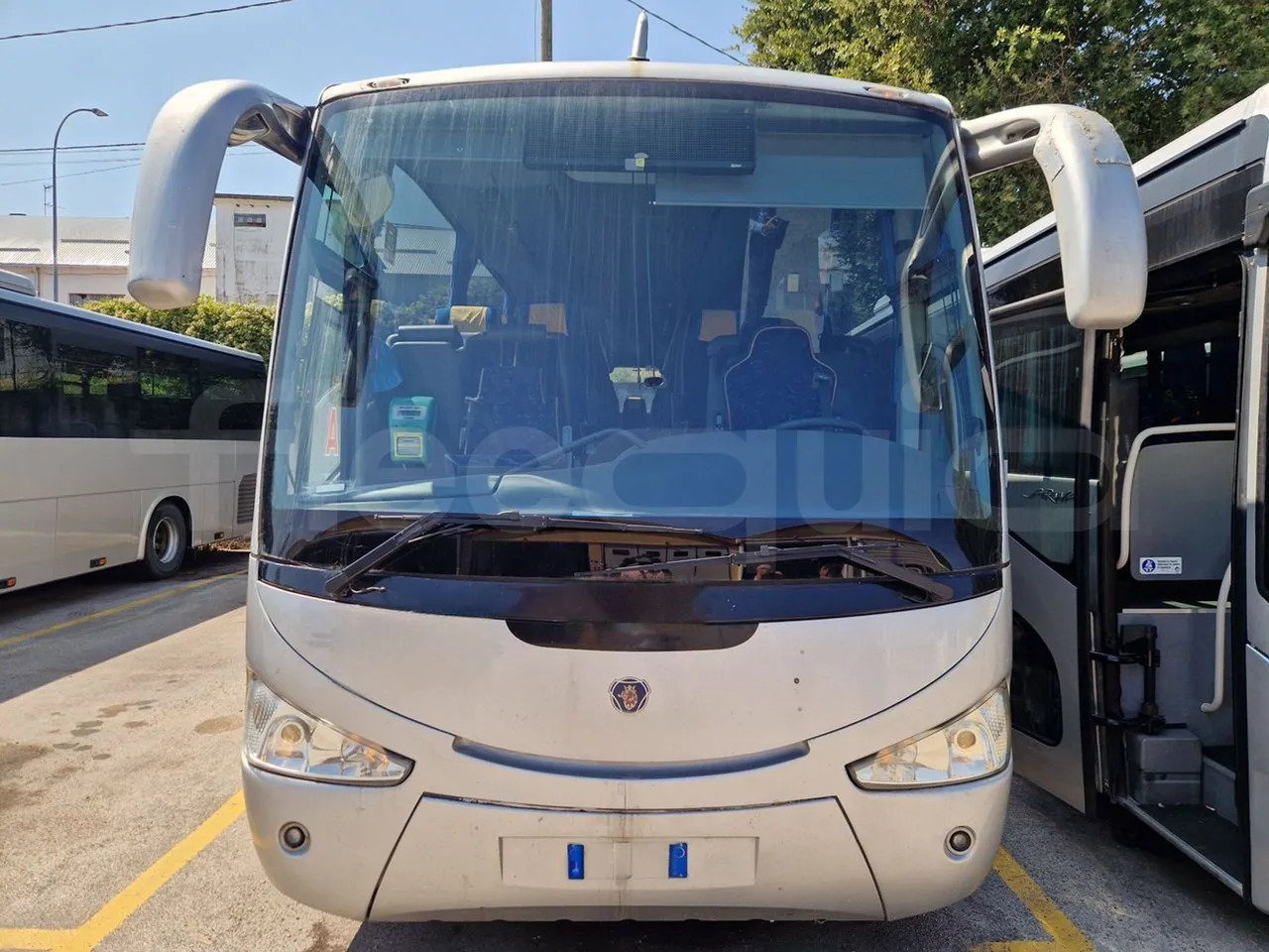 Irizar Scania - Туристически автобус: снимка 2 Irizar Scania - Туристически автобус: снимка 2