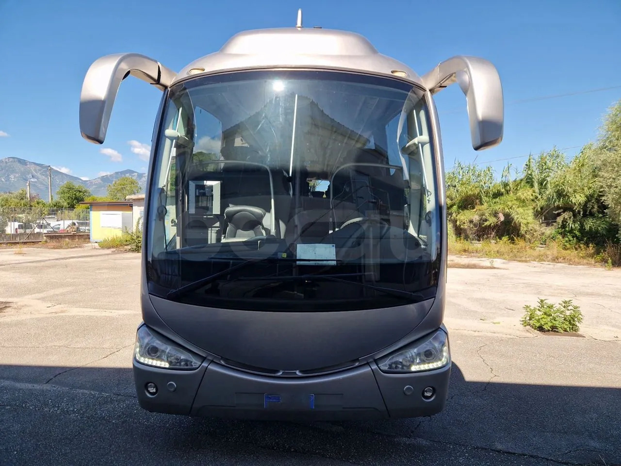 Irizar Scania - Туристически автобус: снимка 2 Irizar Scania - Туристически автобус: снимка 2