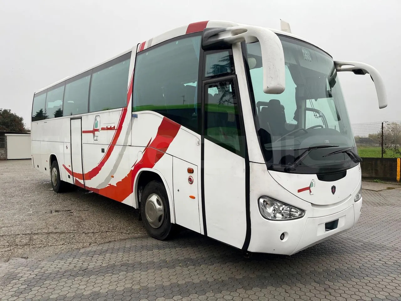 Irizar Scania - Туристически автобус: снимка 1 Irizar Scania - Туристически автобус: снимка 1