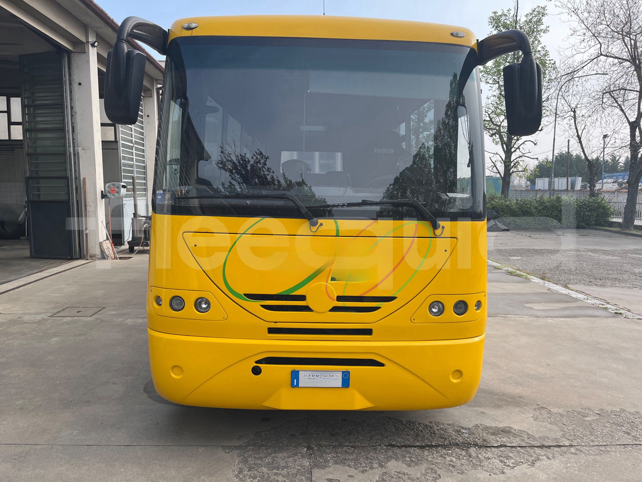 Iveco 100/E4 - Училищен автобус: снимка 2 Iveco 100/E4 - Училищен автобус: снимка 2