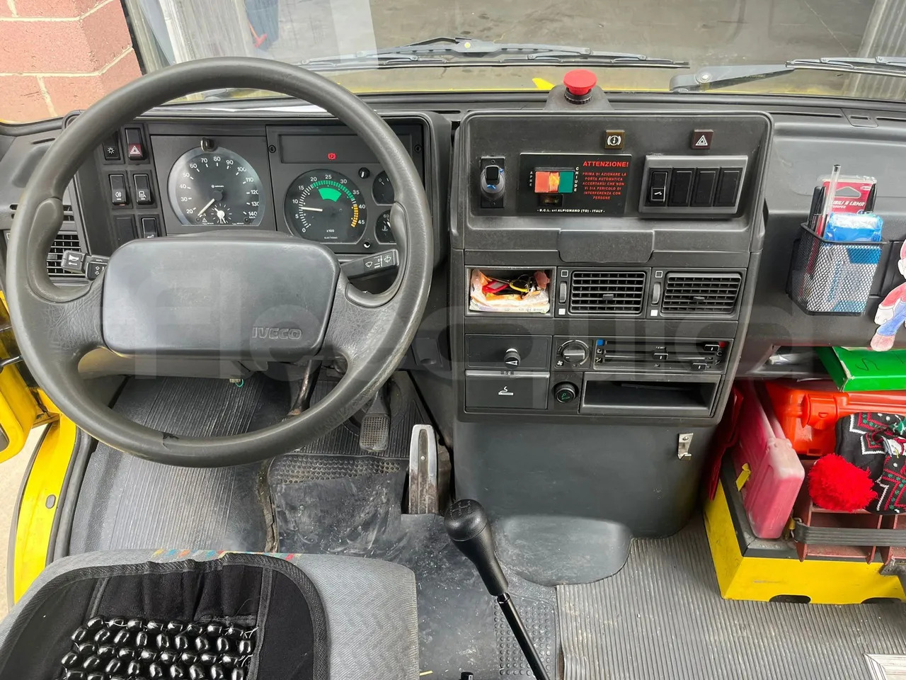 Училищен автобус Iveco A45E10: снимка 9